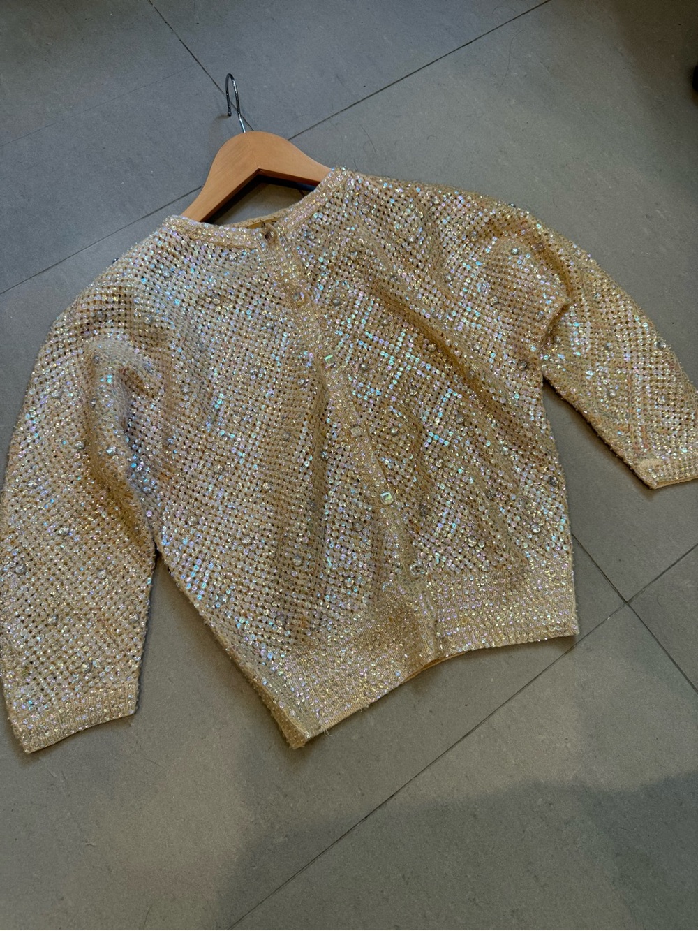 VINTAGE Sequined Cream Sparkle Women's Sweater - Picture 3 of 15